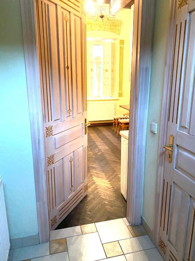 Апартаменти на вул. Валова 21/16 Львів Екстер'єр фото